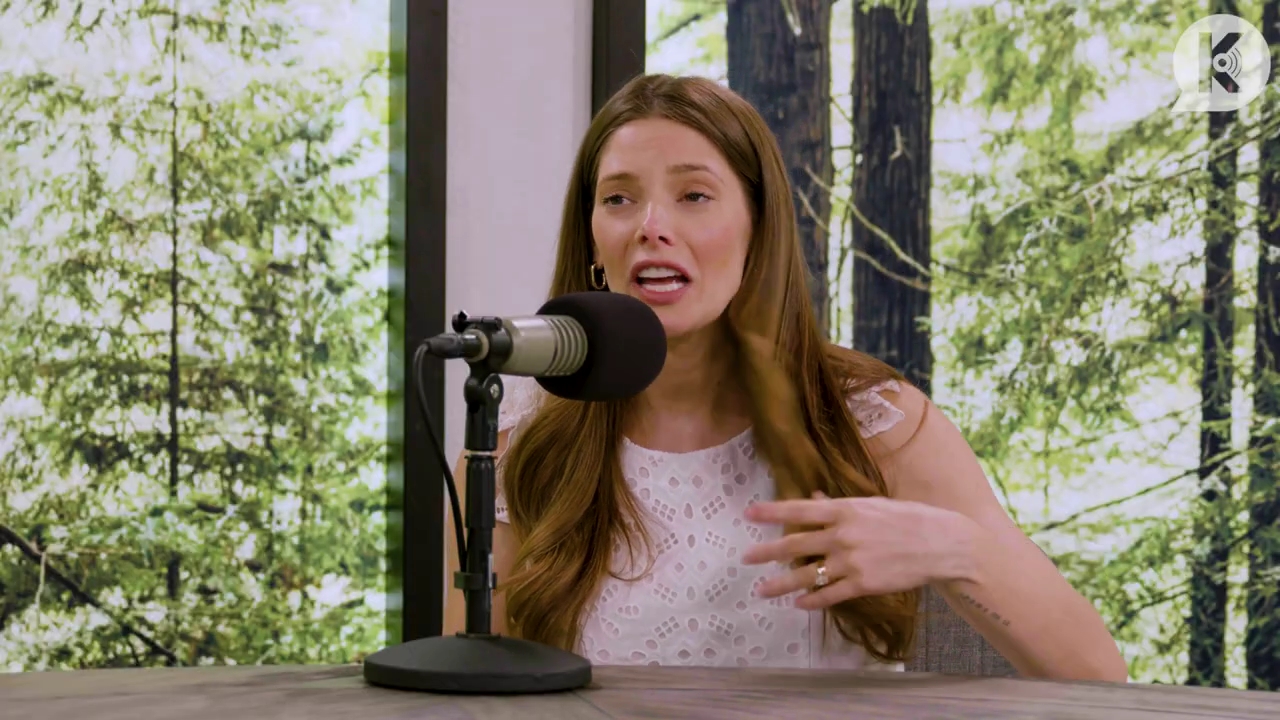 Ashley-Greene-dot-nl_TheTwilightEffect-Aflevering13EclipseRewatchPart1of3-1964.jpg Ashley-Greene-dot-nl_TheTwilightEffect-Aflevering13EclipseRewatchPart1of3-1964.jpg