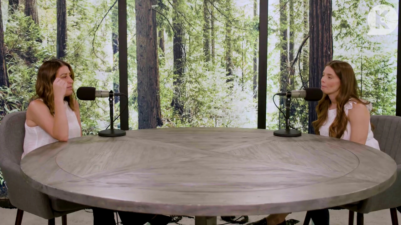 Ashley-Greene-dot-nl_TheTwilightEffect-Aflevering13EclipseRewatchPart1of3-2044.jpg Ashley-Greene-dot-nl_TheTwilightEffect-Aflevering13EclipseRewatchPart1of3-2044.jpg