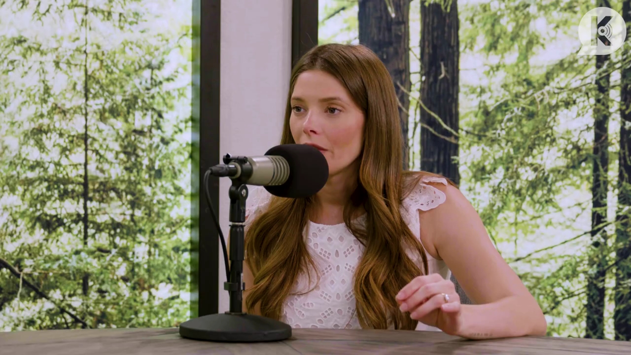 Ashley-Greene-dot-nl_TheTwilightEffect-Aflevering13EclipseRewatchPart1of3-2055.jpg Ashley-Greene-dot-nl_TheTwilightEffect-Aflevering13EclipseRewatchPart1of3-2055.jpg