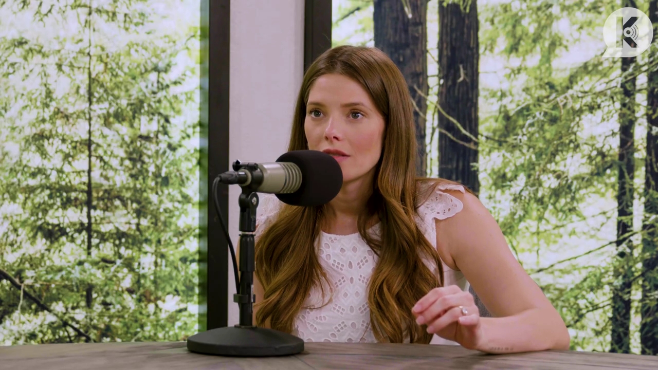 Ashley-Greene-dot-nl_TheTwilightEffect-Aflevering13EclipseRewatchPart1of3-2057.jpg Ashley-Greene-dot-nl_TheTwilightEffect-Aflevering13EclipseRewatchPart1of3-2057.jpg