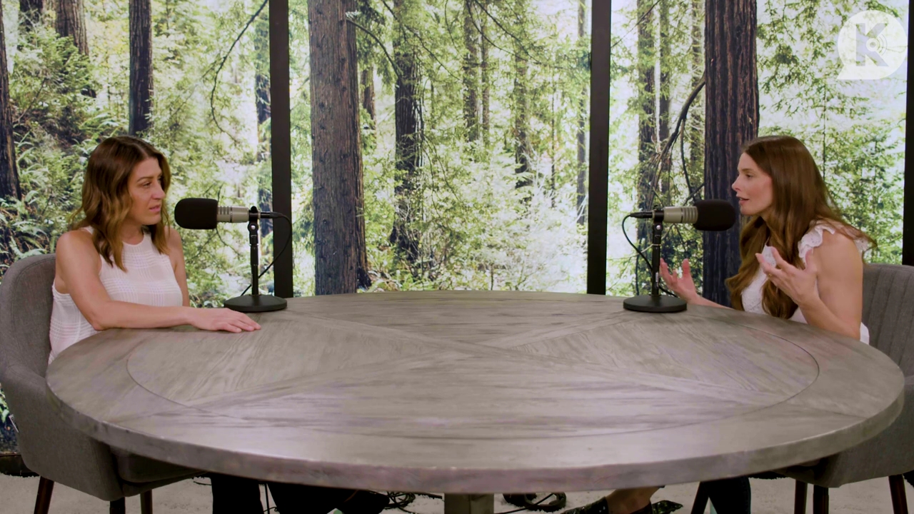 Ashley-Greene-dot-nl_TheTwilightEffect-Aflevering13EclipseRewatchPart1of3-2065.jpg Ashley-Greene-dot-nl_TheTwilightEffect-Aflevering13EclipseRewatchPart1of3-2065.jpg