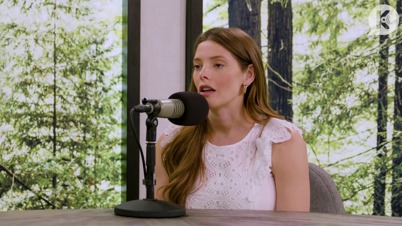 Ashley-Greene-dot-nl_TheTwilightEffect-Aflevering13EclipseRewatchPart1of3-2160.jpg Ashley-Greene-dot-nl_TheTwilightEffect-Aflevering13EclipseRewatchPart1of3-2160.jpg