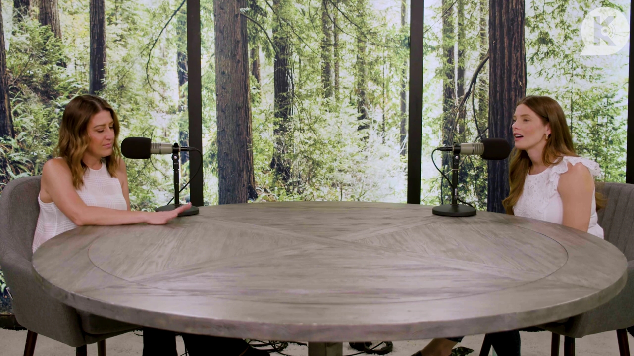 Ashley-Greene-dot-nl_TheTwilightEffect-Aflevering13EclipseRewatchPart1of3-2206.jpg Ashley-Greene-dot-nl_TheTwilightEffect-Aflevering13EclipseRewatchPart1of3-2206.jpg