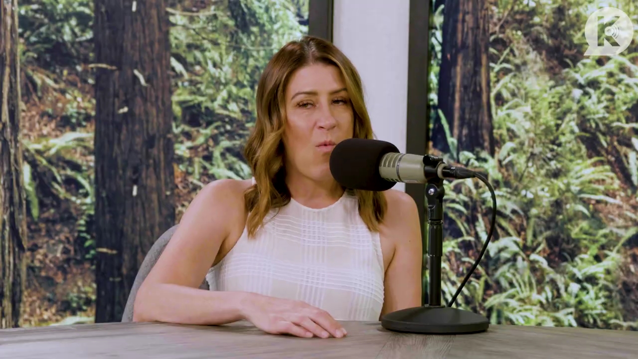 Ashley-Greene-dot-nl_TheTwilightEffect-Aflevering13EclipseRewatchPart1of3-2333.jpg Ashley-Greene-dot-nl_TheTwilightEffect-Aflevering13EclipseRewatchPart1of3-2333.jpg