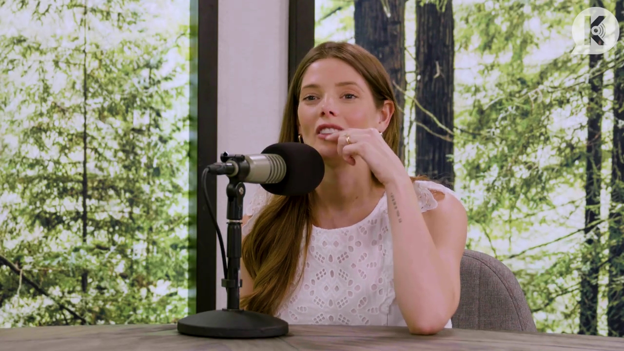 Ashley-Greene-dot-nl_TheTwilightEffect-Aflevering13EclipseRewatchPart1of3-2494.jpg Ashley-Greene-dot-nl_TheTwilightEffect-Aflevering13EclipseRewatchPart1of3-2494.jpg