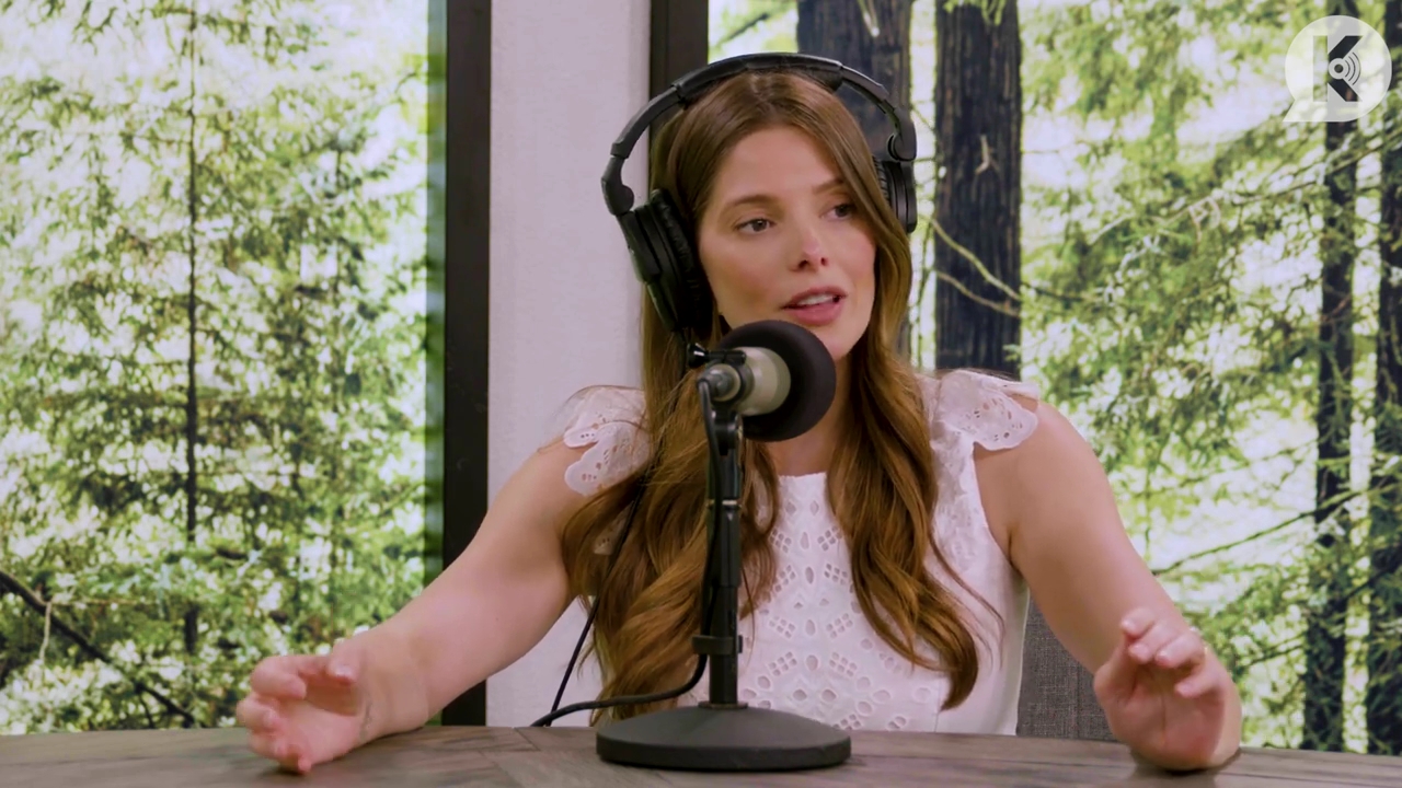 Ashley-Greene-dot-nl_TheTwilightEffect-Aflevering13EclipseRewatchPart1of3-3055.jpg Ashley-Greene-dot-nl_TheTwilightEffect-Aflevering13EclipseRewatchPart1of3-3055.jpg