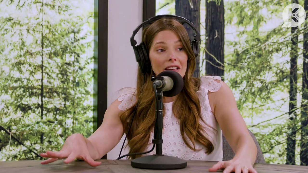 Ashley-Greene-dot-nl_TheTwilightEffect-Aflevering13EclipseRewatchPart1of3-3130.jpg Ashley-Greene-dot-nl_TheTwilightEffect-Aflevering13EclipseRewatchPart1of3-3130.jpg