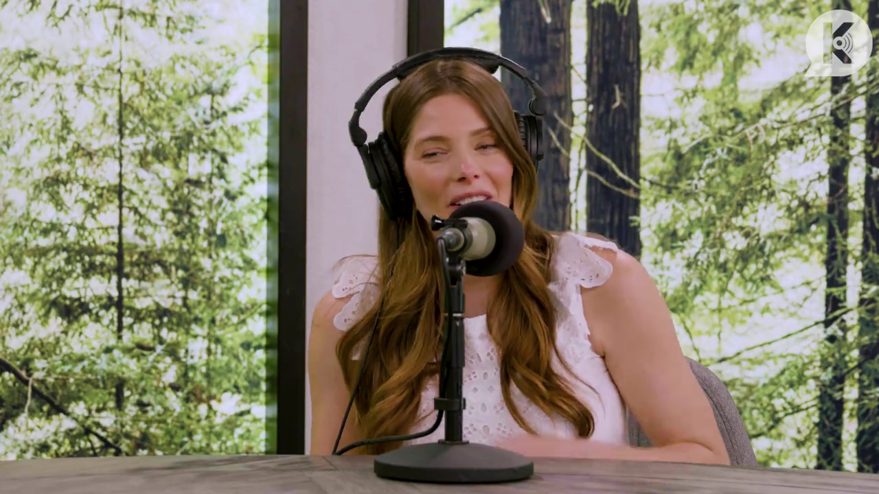 Ashley-Greene-dot-nl_TheTwilightEffect-Aflevering13EclipseRewatchPart1of3-3189.jpg Ashley-Greene-dot-nl_TheTwilightEffect-Aflevering13EclipseRewatchPart1of3-3189.jpg