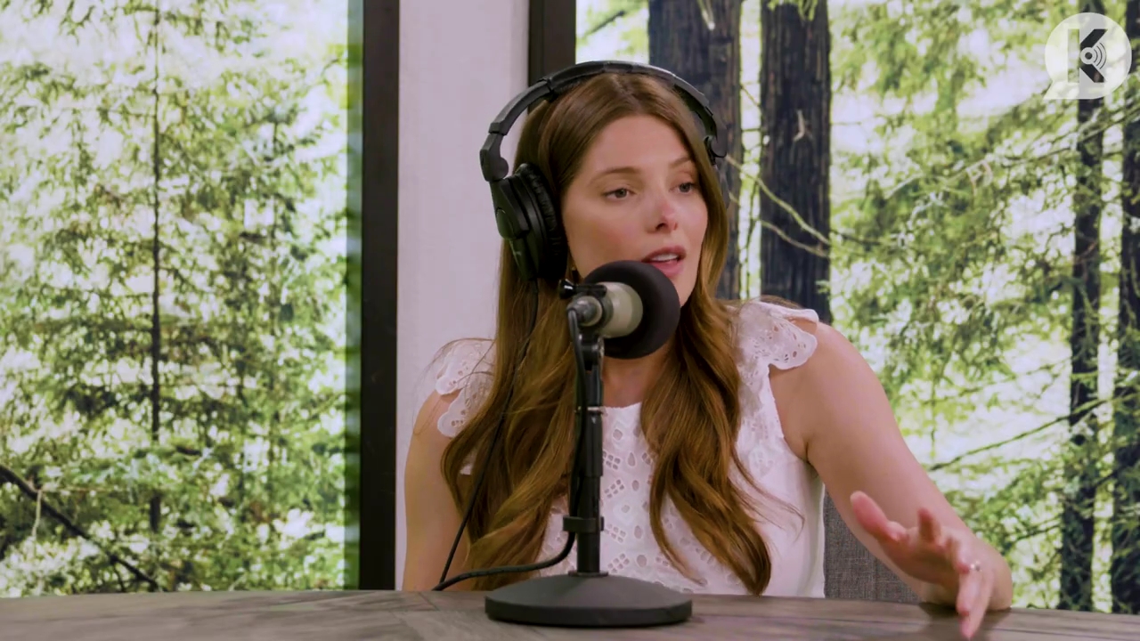 Ashley-Greene-dot-nl_TheTwilightEffect-Aflevering13EclipseRewatchPart1of3-3211.jpg Ashley-Greene-dot-nl_TheTwilightEffect-Aflevering13EclipseRewatchPart1of3-3211.jpg