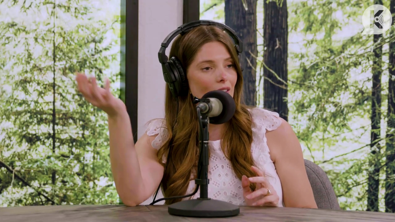 Ashley-Greene-dot-nl_TheTwilightEffect-Aflevering13EclipseRewatchPart1of3-3456.jpg Ashley-Greene-dot-nl_TheTwilightEffect-Aflevering13EclipseRewatchPart1of3-3456.jpg