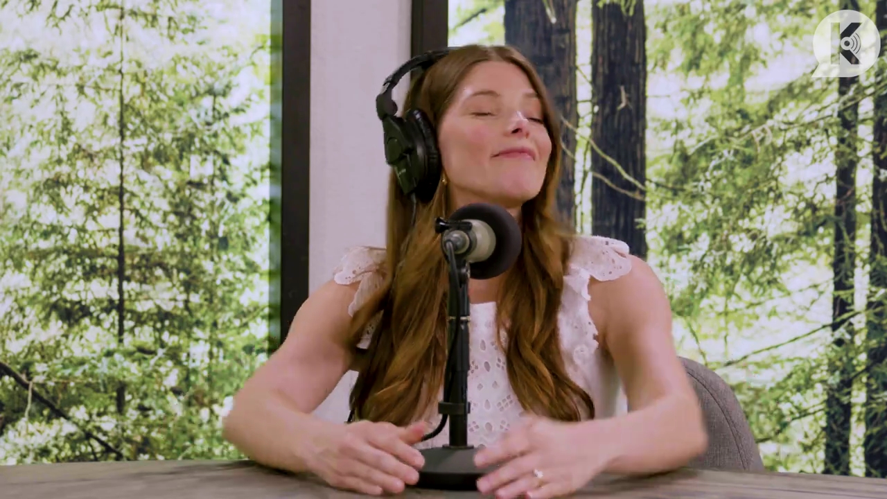 Ashley-Greene-dot-nl_TheTwilightEffect-Aflevering13EclipseRewatchPart1of3-4061.jpg