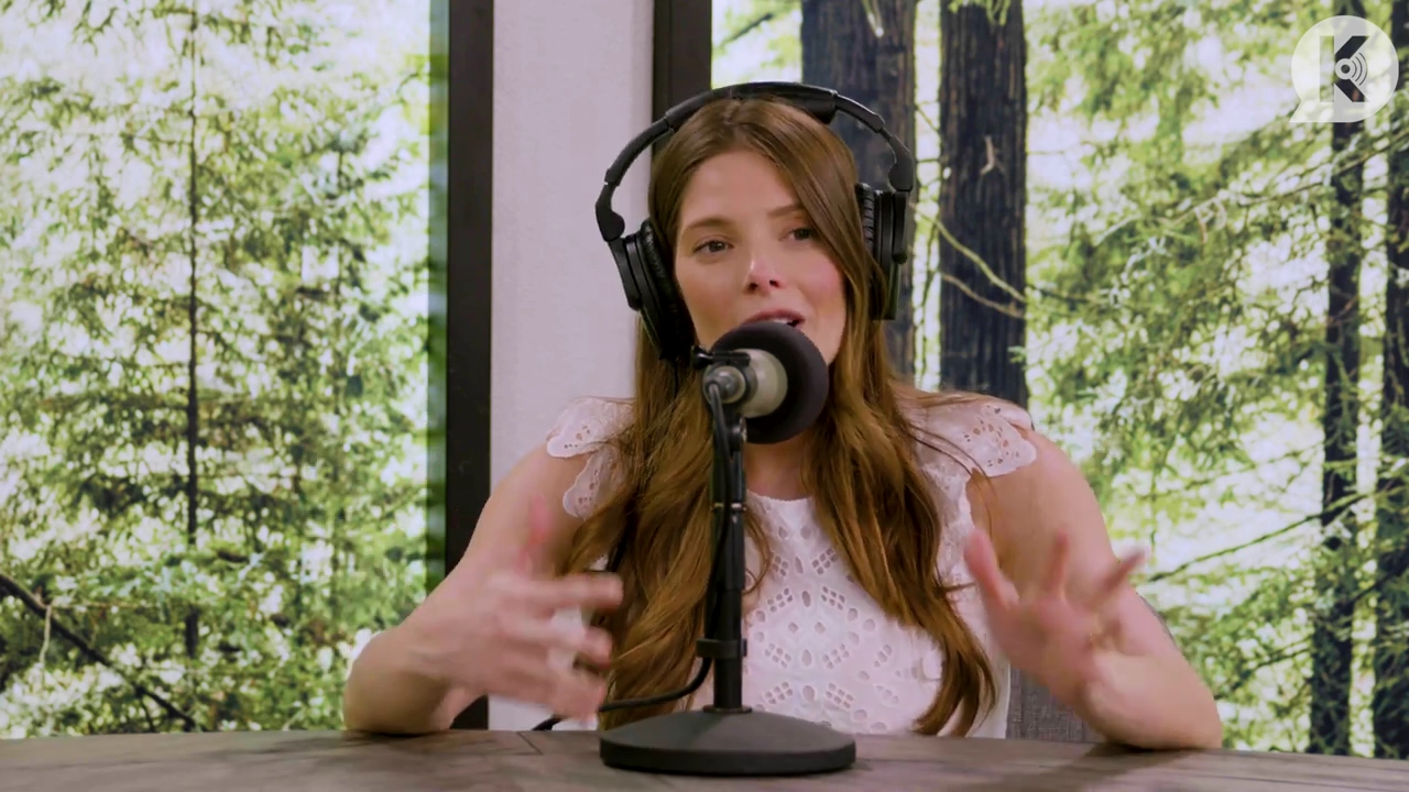 Ashley-Greene-dot-nl_TheTwilightEffect-Aflevering13EclipseRewatchPart1of3-4107.jpg Ashley-Greene-dot-nl_TheTwilightEffect-Aflevering13EclipseRewatchPart1of3-4107.jpg