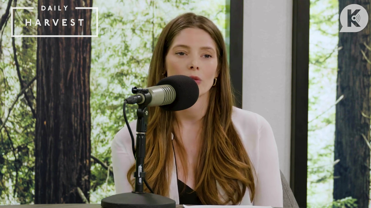 Ashley-Greene-dot-nl_TheTwilightEffect-Aflevering14EclipseRewatchPart2of3-0606.jpg