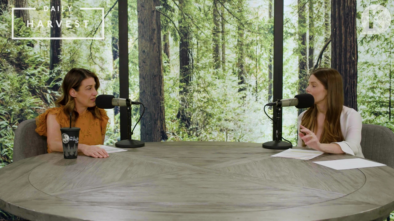 Ashley-Greene-dot-nl_TheTwilightEffect-Aflevering14EclipseRewatchPart2of3-0626.jpg Ashley-Greene-dot-nl_TheTwilightEffect-Aflevering14EclipseRewatchPart2of3-0626.jpg