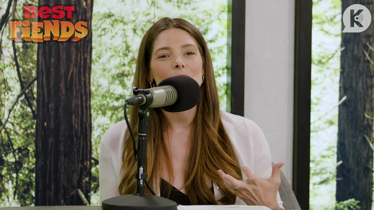 Ashley-Greene-dot-nl_TheTwilightEffect-Aflevering14EclipseRewatchPart2of3-0742.jpg Ashley-Greene-dot-nl_TheTwilightEffect-Aflevering14EclipseRewatchPart2of3-0742.jpg