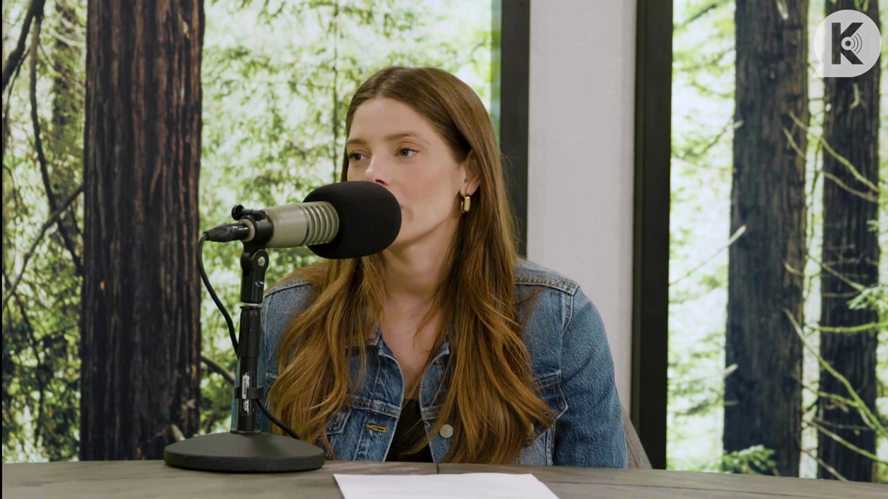 Ashley-Greene-dot-nl_TheTwilightEffect-Aflevering14EclipseRewatchPart2of3-0999.jpg