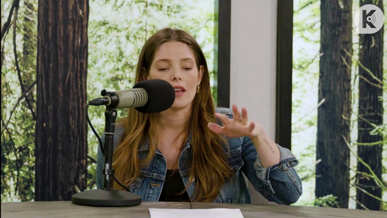 Ashley-Greene-dot-nl_TheTwilightEffect-Aflevering14EclipseRewatchPart2of3-1179.jpg