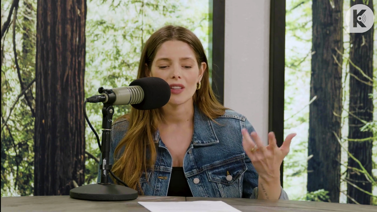 Ashley-Greene-dot-nl_TheTwilightEffect-Aflevering14EclipseRewatchPart2of3-1370.jpg Ashley-Greene-dot-nl_TheTwilightEffect-Aflevering14EclipseRewatchPart2of3-1370.jpg