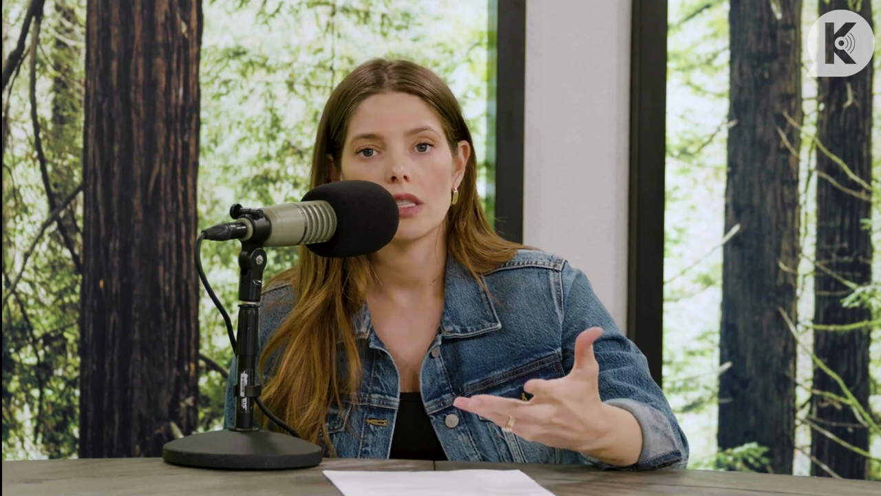 Ashley-Greene-dot-nl_TheTwilightEffect-Aflevering14EclipseRewatchPart2of3-1414.jpg Ashley-Greene-dot-nl_TheTwilightEffect-Aflevering14EclipseRewatchPart2of3-1414.jpg