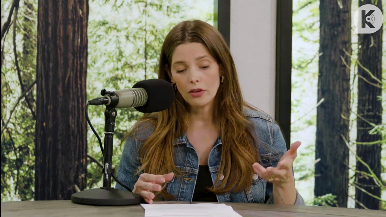 Ashley-Greene-dot-nl_TheTwilightEffect-Aflevering14EclipseRewatchPart2of3-1686.jpg