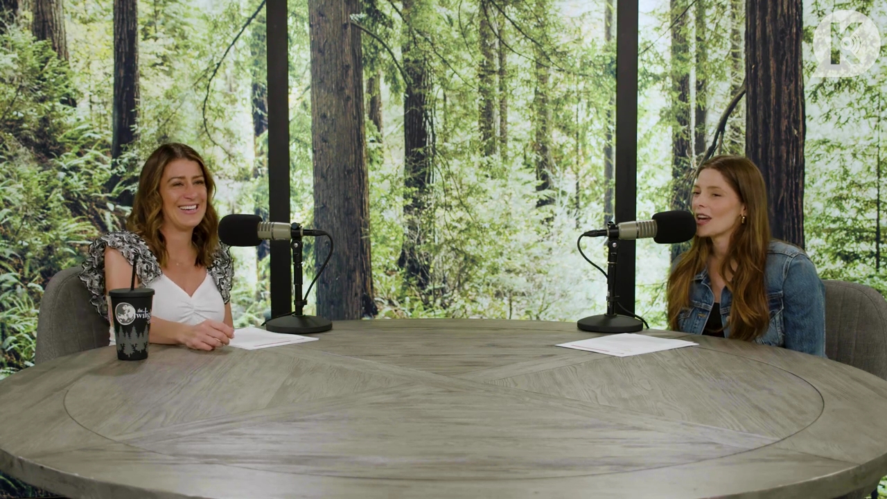 Ashley-Greene-dot-nl_TheTwilightEffect-Aflevering14EclipseRewatchPart2of3-1914.jpg