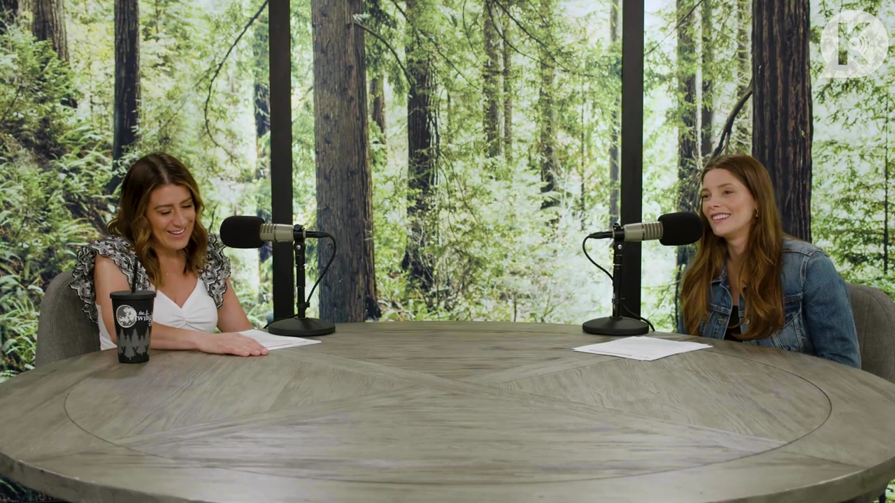 Ashley-Greene-dot-nl_TheTwilightEffect-Aflevering14EclipseRewatchPart2of3-1961.jpg