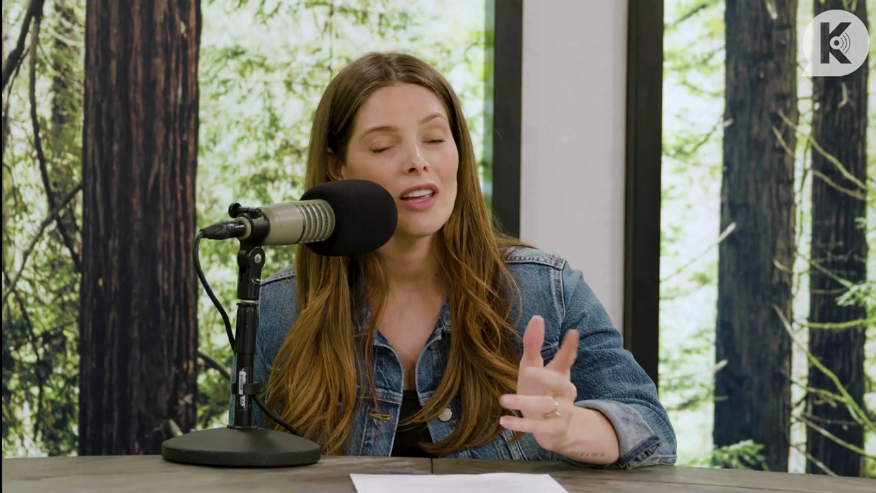 Ashley-Greene-dot-nl_TheTwilightEffect-Aflevering14EclipseRewatchPart2of3-2619.jpg