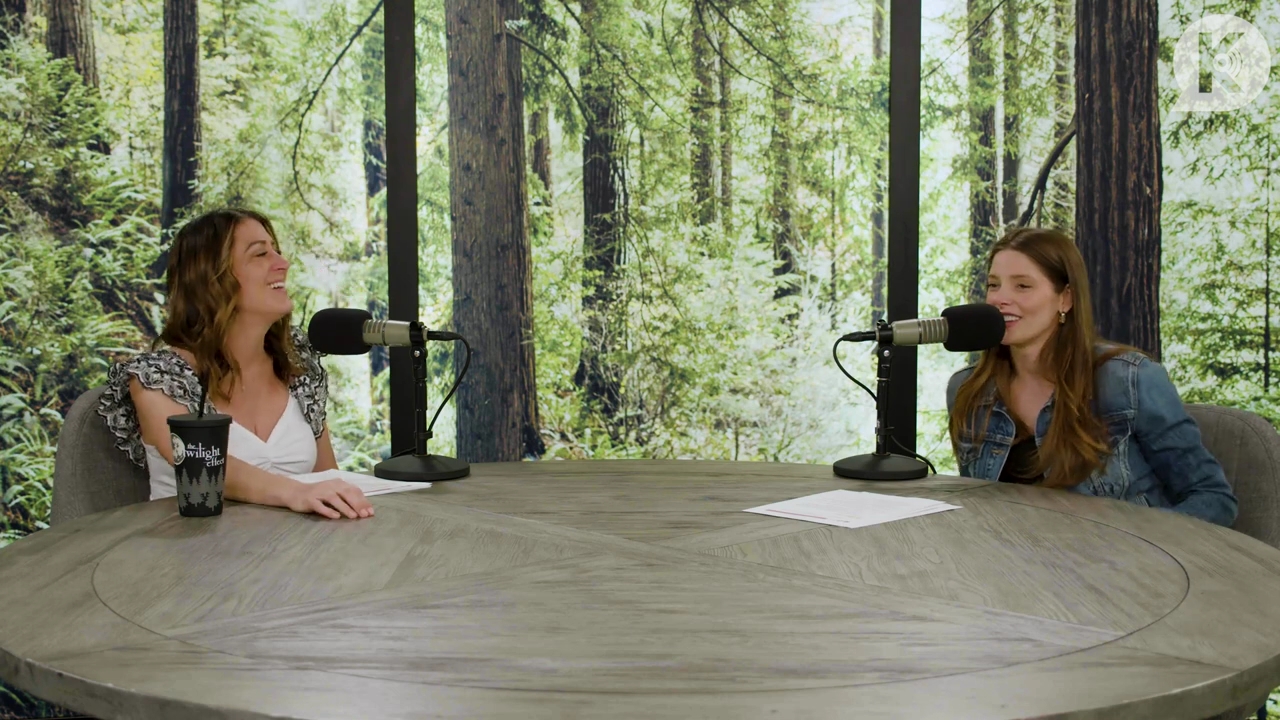 Ashley-Greene-dot-nl_TheTwilightEffect-Aflevering14EclipseRewatchPart2of3-3519.jpg