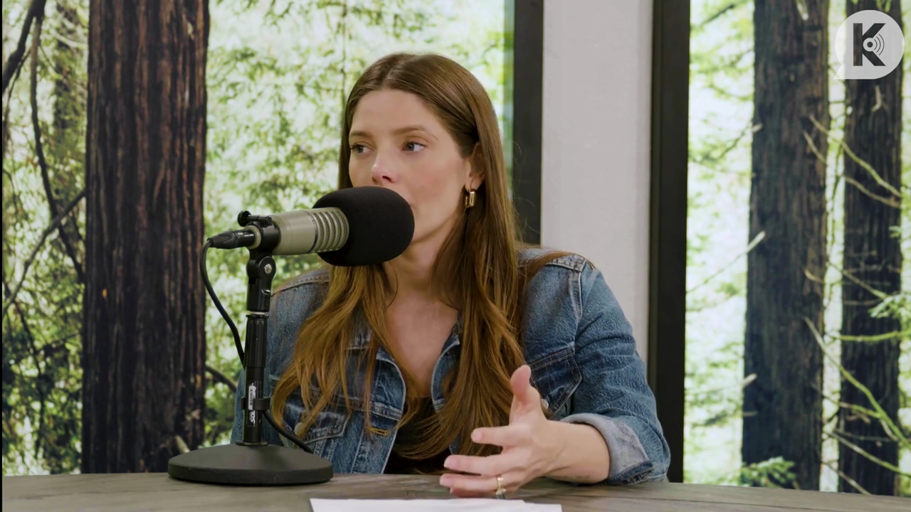 Ashley-Greene-dot-nl_TheTwilightEffect-Aflevering14EclipseRewatchPart2of3-3580.jpg Ashley-Greene-dot-nl_TheTwilightEffect-Aflevering14EclipseRewatchPart2of3-3580.jpg