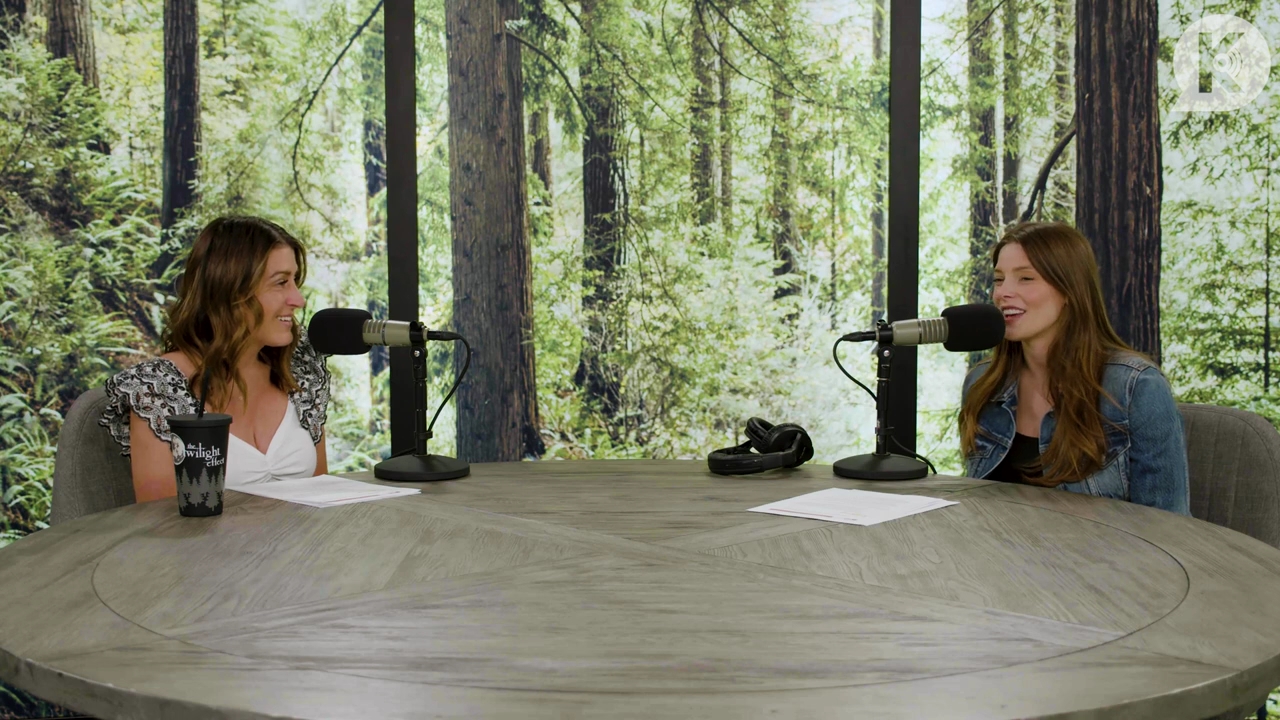 Ashley-Greene-dot-nl_TheTwilightEffect-Aflevering14EclipseRewatchPart2of3-3682.jpg