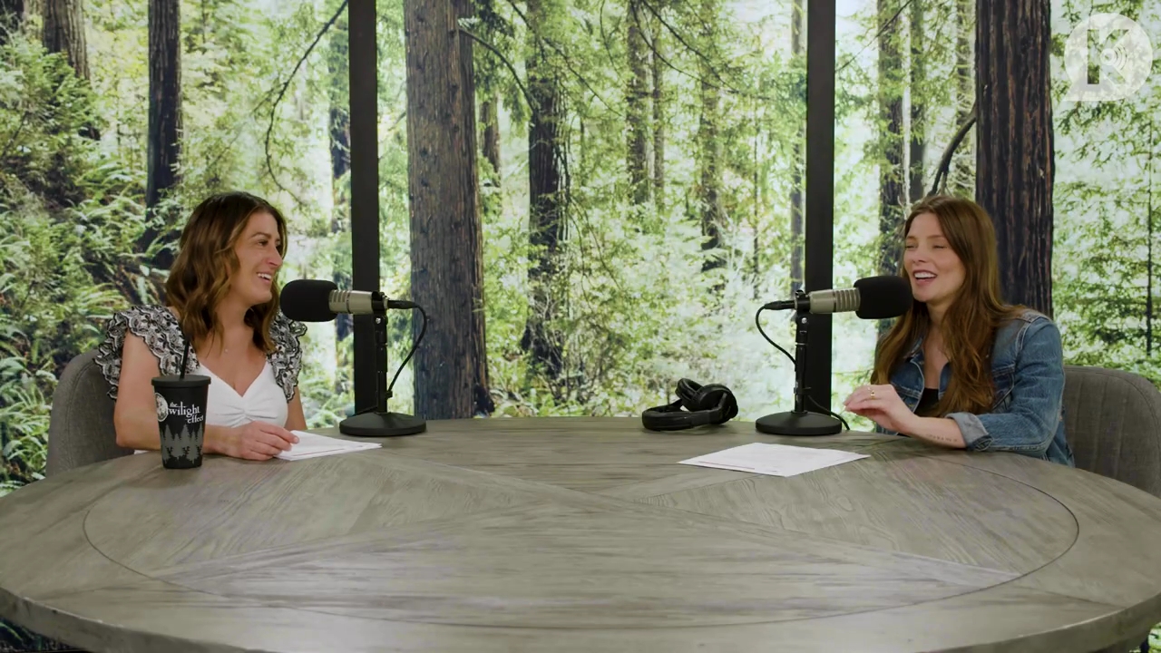 Ashley-Greene-dot-nl_TheTwilightEffect-Aflevering14EclipseRewatchPart2of3-3705.jpg