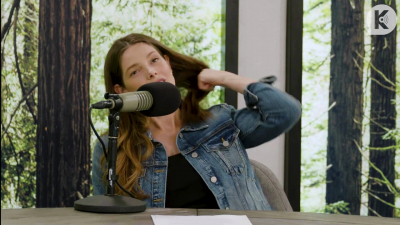 Ashley-Greene-dot-nl_TheTwilightEffect-Aflevering14EclipseRewatchPart2of3-1257.jpg