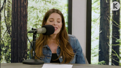 Ashley-Greene-dot-nl_TheTwilightEffect-Aflevering14EclipseRewatchPart2of3-1855.jpg