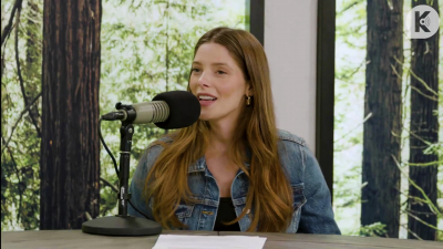 Ashley-Greene-dot-nl_TheTwilightEffect-Aflevering14EclipseRewatchPart2of3-1861.jpg