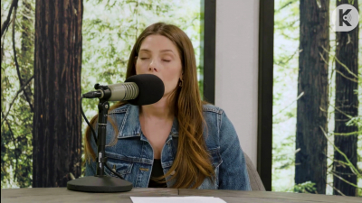Ashley-Greene-dot-nl_TheTwilightEffect-Aflevering14EclipseRewatchPart2of3-3052.jpg