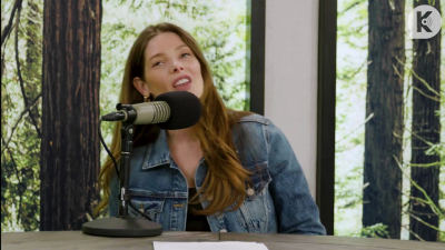 Ashley-Greene-dot-nl_TheTwilightEffect-Aflevering14EclipseRewatchPart2of3-3207.jpg
