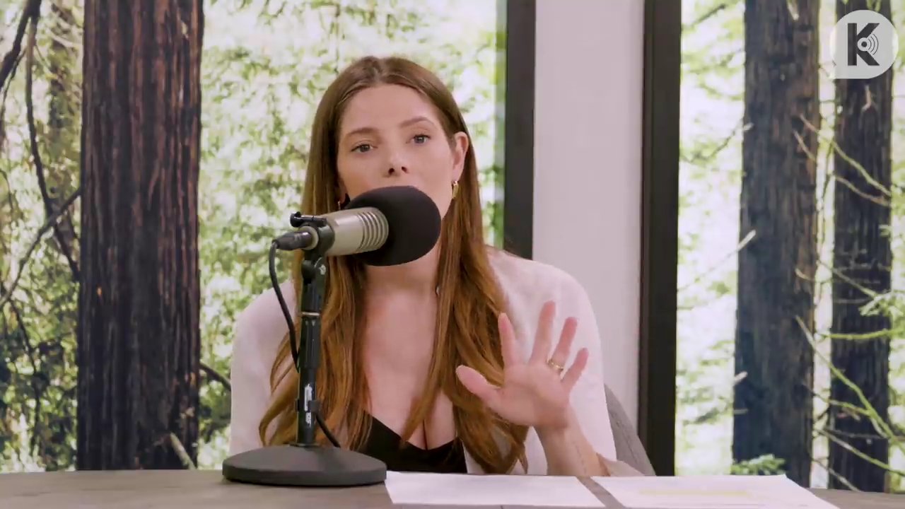 Ashley-Greene-dot-nl_TheTwilightEffect-Aflevering14EclipseRewatchPart3of3-0137.jpg