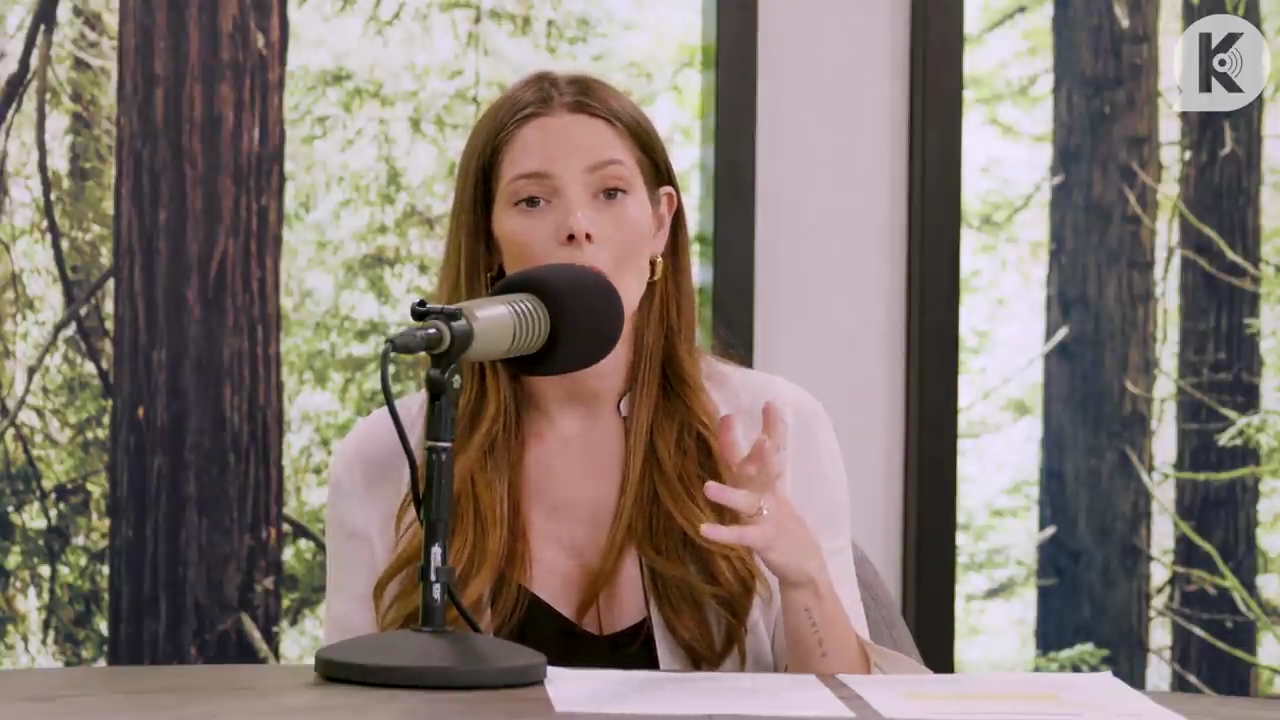 Ashley-Greene-dot-nl_TheTwilightEffect-Aflevering14EclipseRewatchPart3of3-0146.jpg Ashley-Greene-dot-nl_TheTwilightEffect-Aflevering14EclipseRewatchPart3of3-0146.jpg