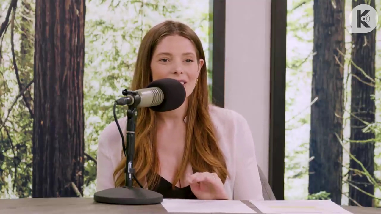 Ashley-Greene-dot-nl_TheTwilightEffect-Aflevering14EclipseRewatchPart3of3-0159.jpg