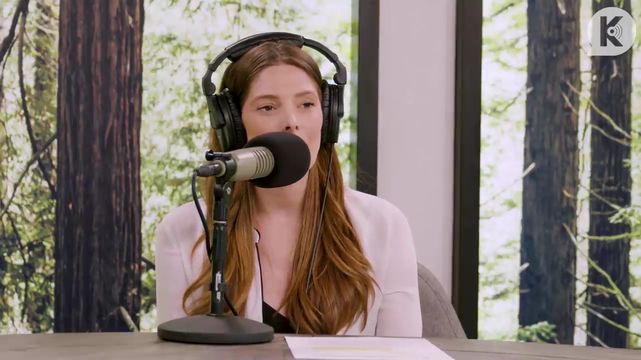 Ashley-Greene-dot-nl_TheTwilightEffect-Aflevering14EclipseRewatchPart3of3-0264.jpg