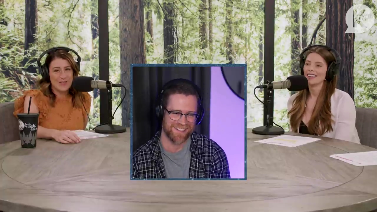 Ashley-Greene-dot-nl_TheTwilightEffect-Aflevering14EclipseRewatchPart3of3-0544.jpg Ashley-Greene-dot-nl_TheTwilightEffect-Aflevering14EclipseRewatchPart3of3-0544.jpg