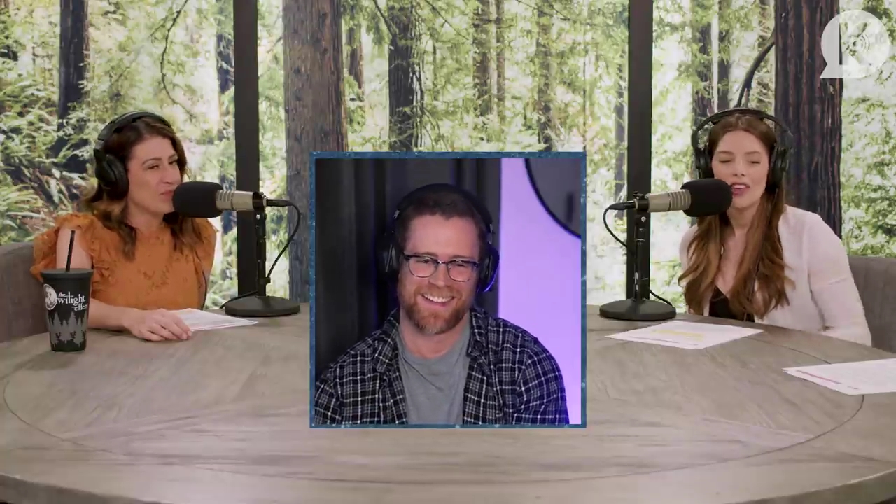 Ashley-Greene-dot-nl_TheTwilightEffect-Aflevering14EclipseRewatchPart3of3-0546.jpg Ashley-Greene-dot-nl_TheTwilightEffect-Aflevering14EclipseRewatchPart3of3-0546.jpg