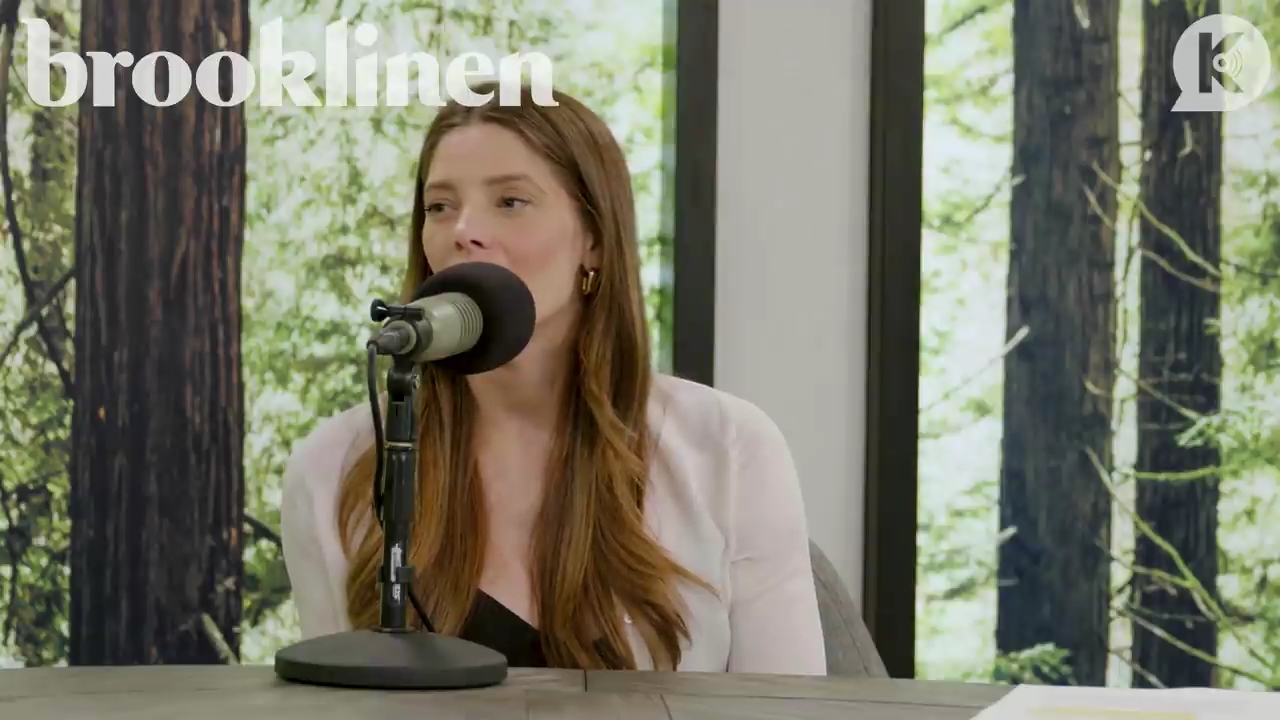 Ashley-Greene-dot-nl_TheTwilightEffect-Aflevering14EclipseRewatchPart3of3-0733.jpg Ashley-Greene-dot-nl_TheTwilightEffect-Aflevering14EclipseRewatchPart3of3-0733.jpg