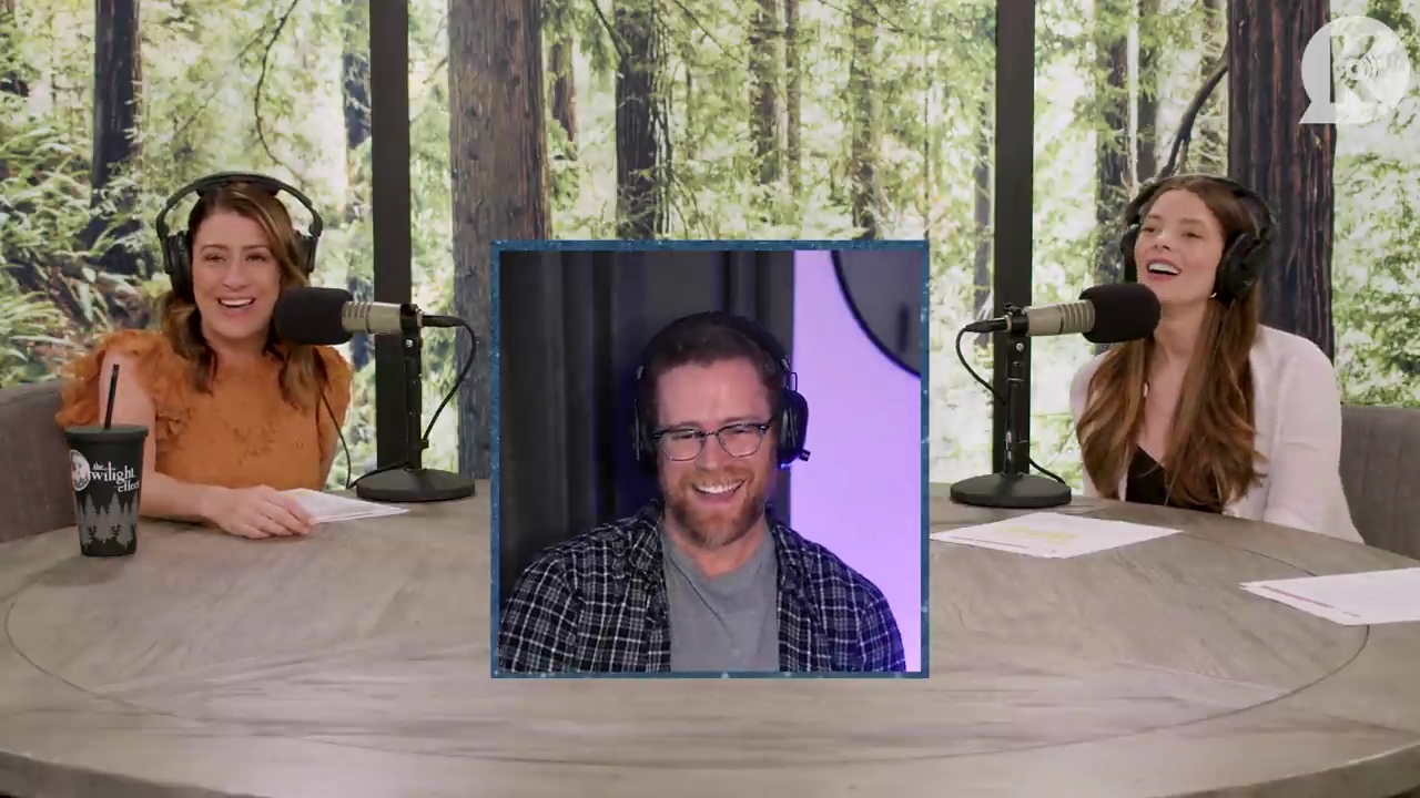 Ashley-Greene-dot-nl_TheTwilightEffect-Aflevering14EclipseRewatchPart3of3-0954.jpg Ashley-Greene-dot-nl_TheTwilightEffect-Aflevering14EclipseRewatchPart3of3-0954.jpg