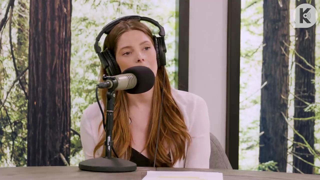 Ashley-Greene-dot-nl_TheTwilightEffect-Aflevering14EclipseRewatchPart3of3-0985.jpg Ashley-Greene-dot-nl_TheTwilightEffect-Aflevering14EclipseRewatchPart3of3-0985.jpg