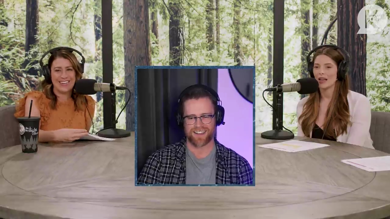 Ashley-Greene-dot-nl_TheTwilightEffect-Aflevering14EclipseRewatchPart3of3-1004.jpg Ashley-Greene-dot-nl_TheTwilightEffect-Aflevering14EclipseRewatchPart3of3-1004.jpg