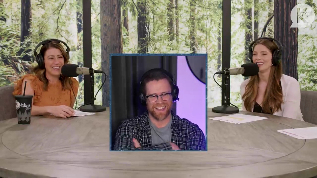 Ashley-Greene-dot-nl_TheTwilightEffect-Aflevering14EclipseRewatchPart3of3-1008.jpg Ashley-Greene-dot-nl_TheTwilightEffect-Aflevering14EclipseRewatchPart3of3-1008.jpg