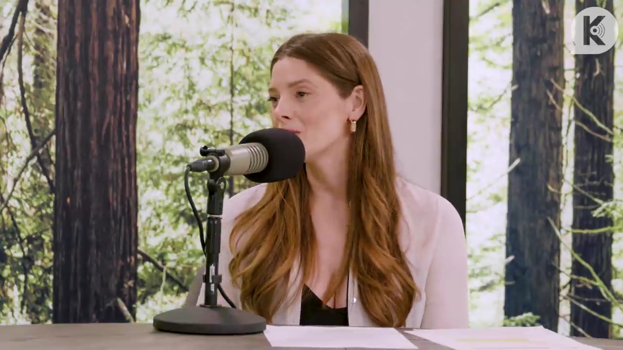 Ashley-Greene-dot-nl_TheTwilightEffect-Aflevering14EclipseRewatchPart3of3-1334.jpg Ashley-Greene-dot-nl_TheTwilightEffect-Aflevering14EclipseRewatchPart3of3-1334.jpg