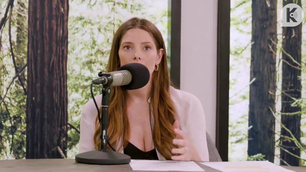 Ashley-Greene-dot-nl_TheTwilightEffect-Aflevering14EclipseRewatchPart3of3-1380.jpg Ashley-Greene-dot-nl_TheTwilightEffect-Aflevering14EclipseRewatchPart3of3-1380.jpg