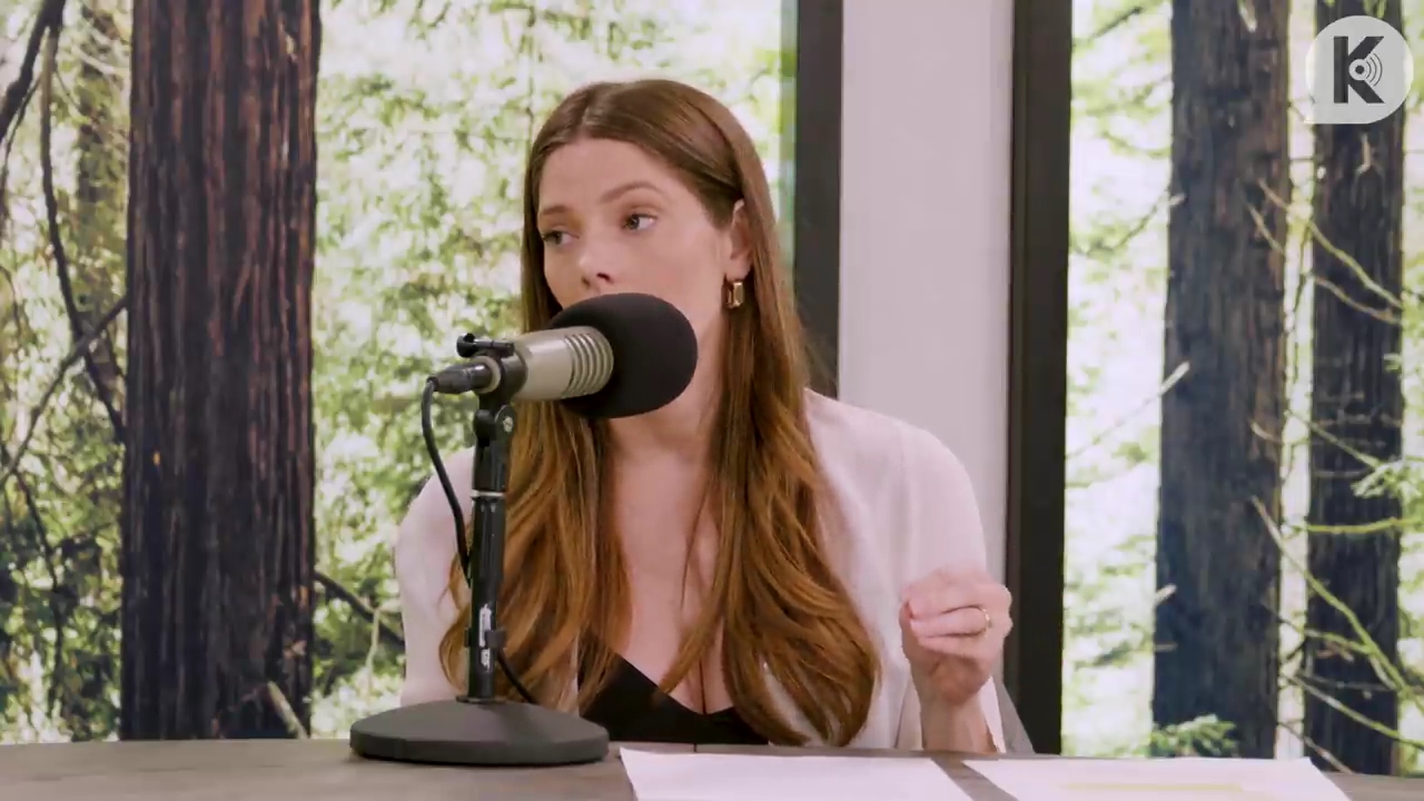 Ashley-Greene-dot-nl_TheTwilightEffect-Aflevering14EclipseRewatchPart3of3-1496.jpg Ashley-Greene-dot-nl_TheTwilightEffect-Aflevering14EclipseRewatchPart3of3-1496.jpg